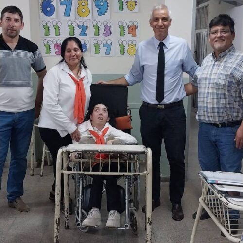 Graduadas en Tecnicatura Superio en Tecnologia de los Alimentos. Nahiara Trejo y Patricia Veliz